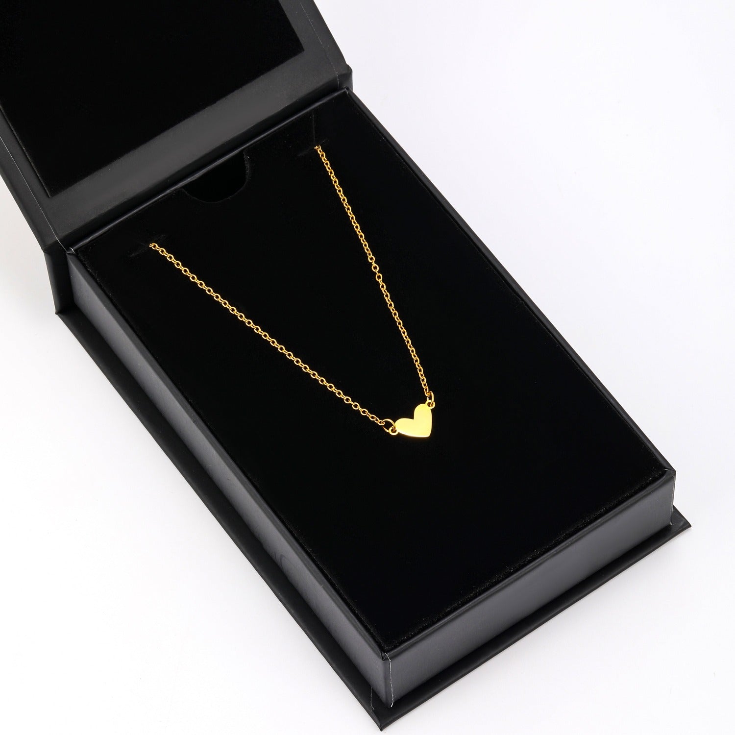 The Heart Pendant Necklace